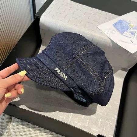 プラダ 帽子