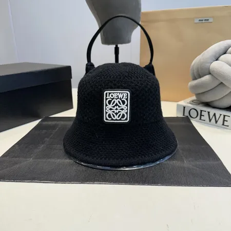 ロエベ 帽子