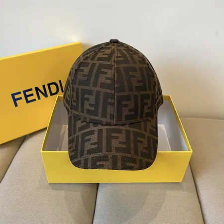 フェンディ 帽子