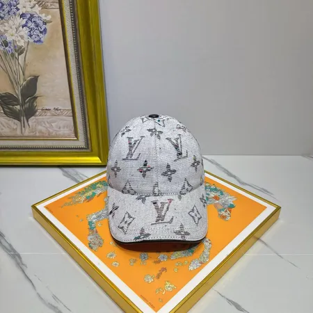 ルイヴィトン 帽子