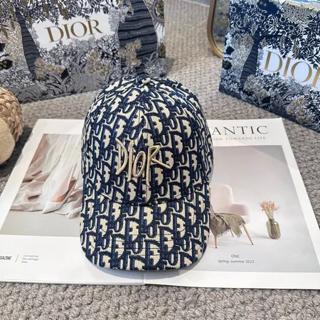 ディオール 帽子