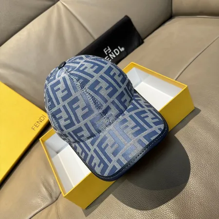 フェンディ 帽子