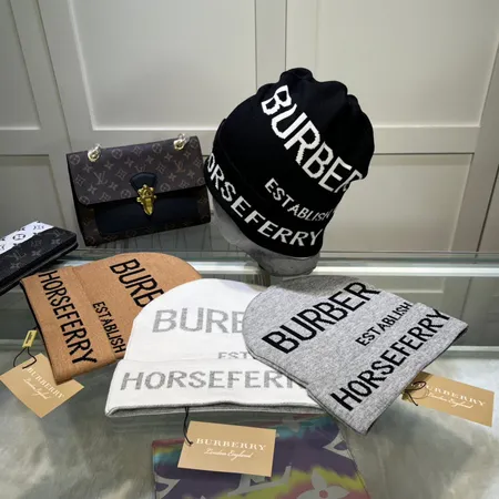 バーバリー ス 帽子