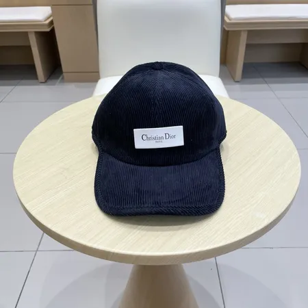 ディオール 帽子