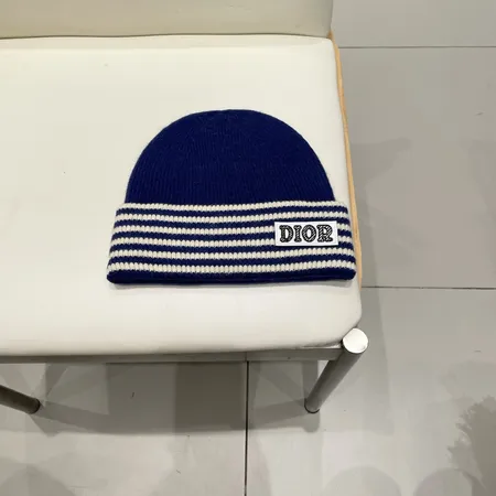ディオール 帽子