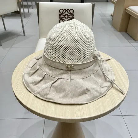 ディオール 帽子