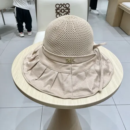 ディオール 帽子