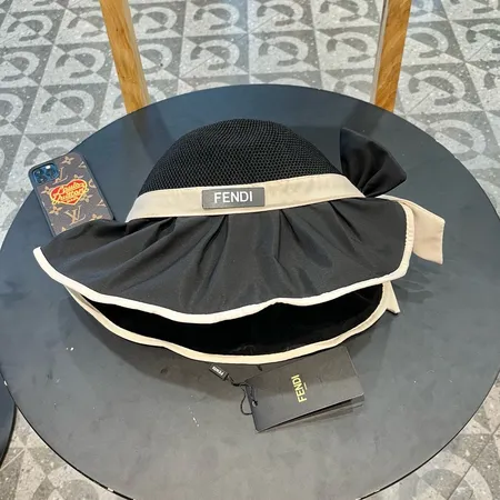 フェンディ 帽子