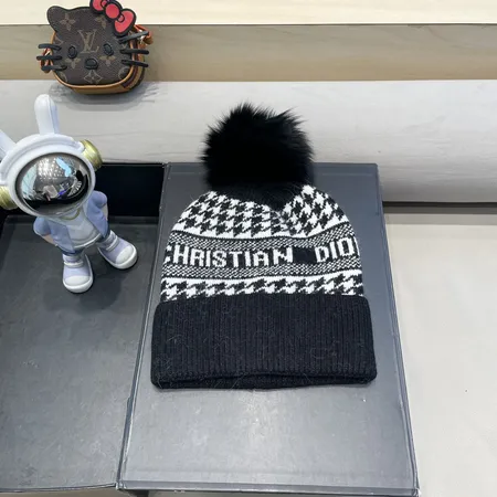 ディオール 帽子