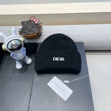 ディオール 帽子