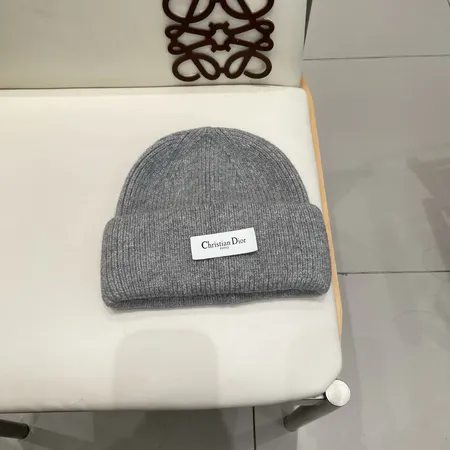 ディオール 帽子