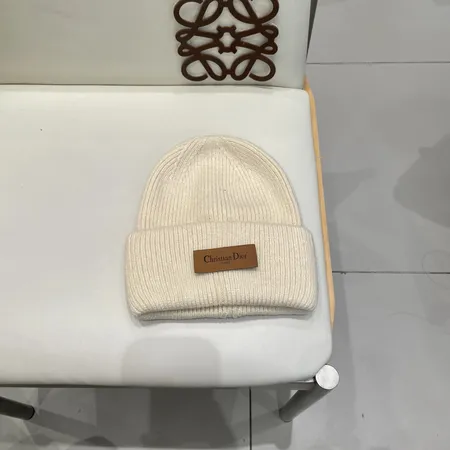 ディオール 帽子