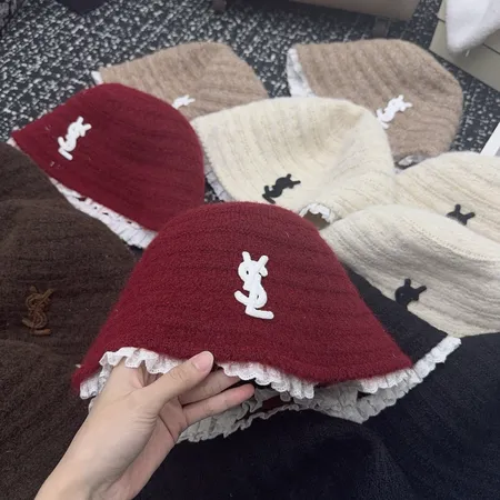 イブサンローラン 帽子