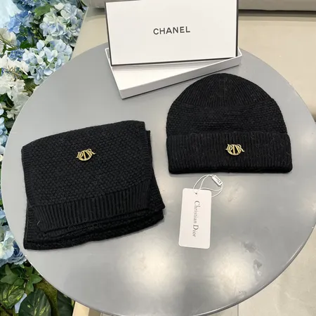 ディオール 帽子