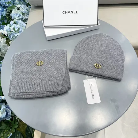 ディオール 帽子