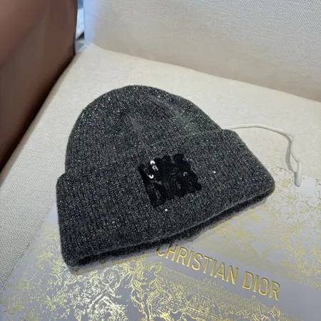 ディオール 帽子