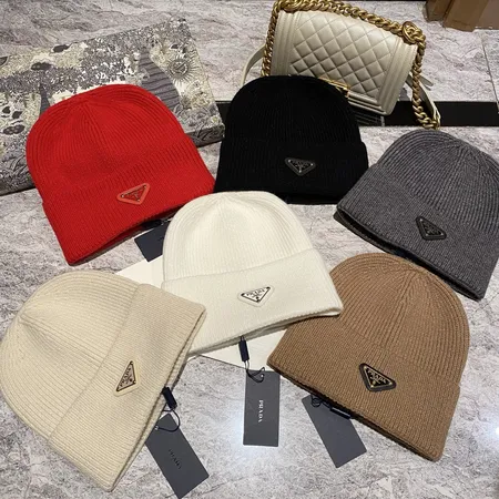 プラダ 帽子