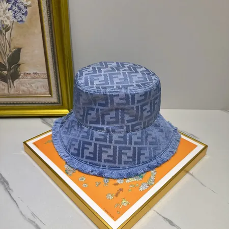 フェンディ 帽子