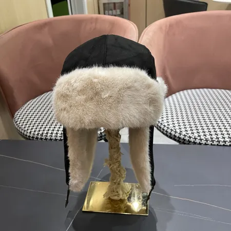 ディオール 帽子