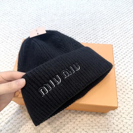 ミュウミュウ 帽子