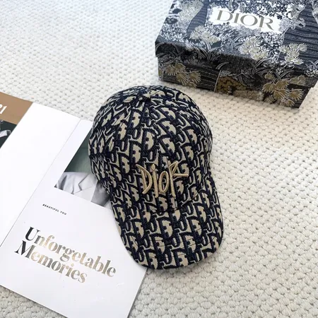 ディオール 帽子