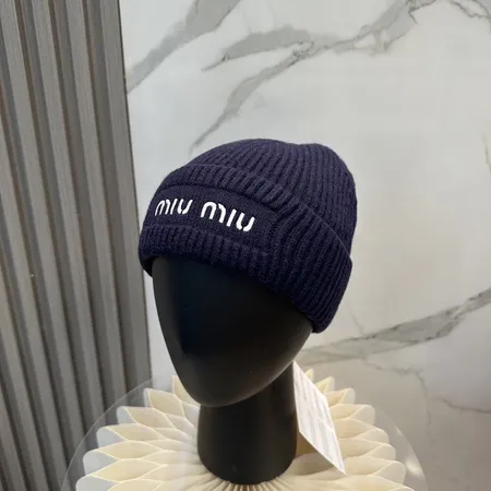 ミュウミュウ 帽子