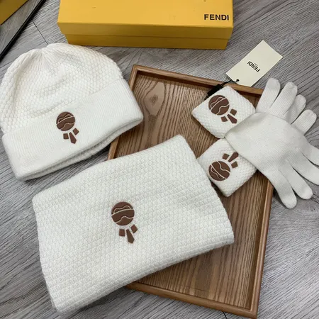 フェンディ 帽子