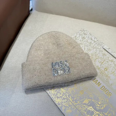 ディオール 帽子