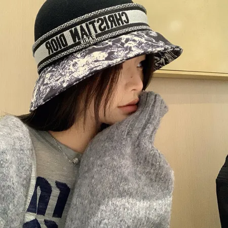 ディオール 帽子