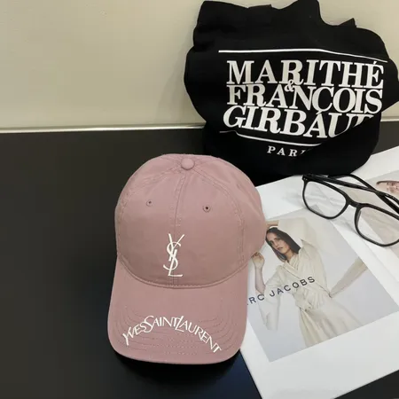 イブサンローラン 帽子