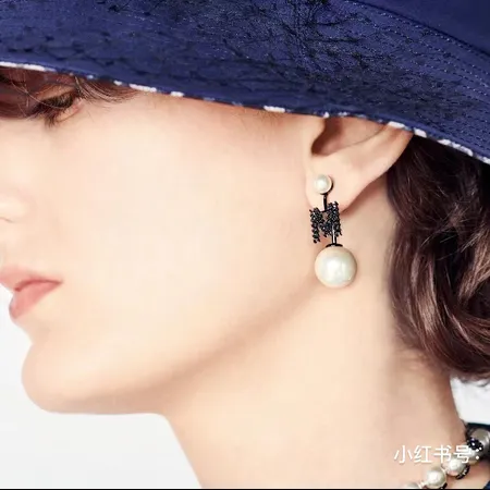 ディオール 帽子