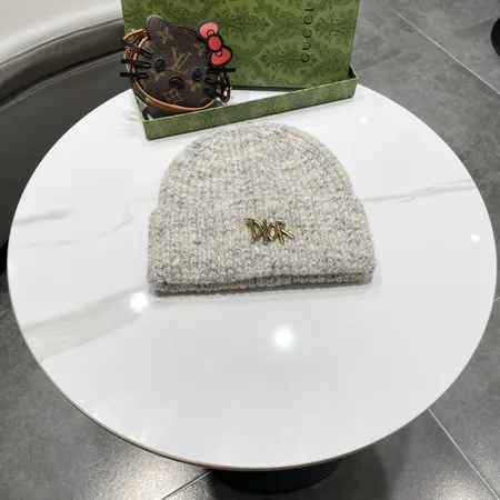ディオール 帽子