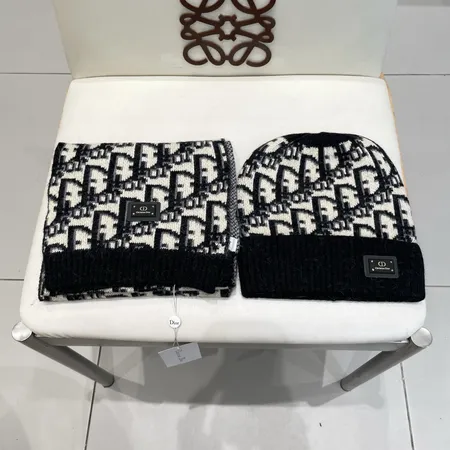 ディオール 帽子