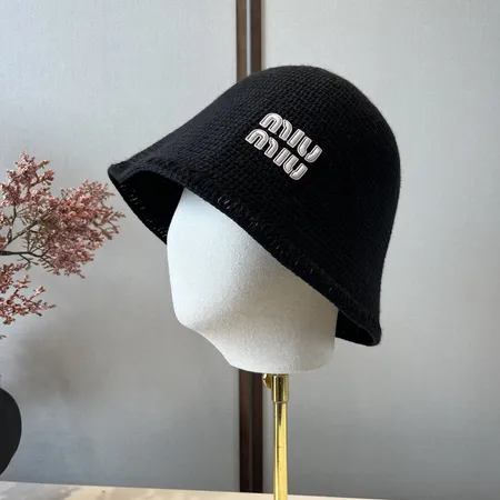 ミュウミュウ 帽子