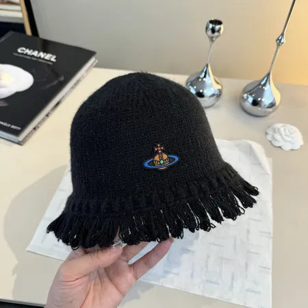 ヴィヴィアン・ウエストウッド 帽子