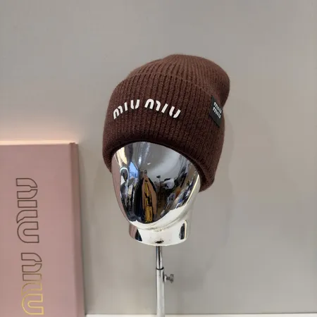 ミュウミュウ 帽子