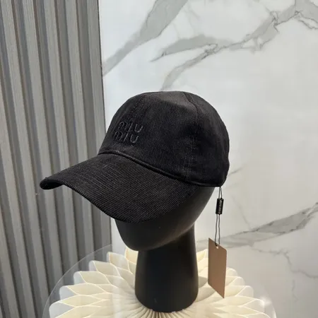 ミュウミュウ 帽子