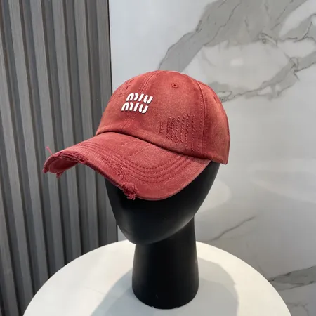 ミュウミュウ 帽子