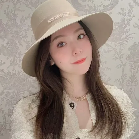 ディオール 帽子