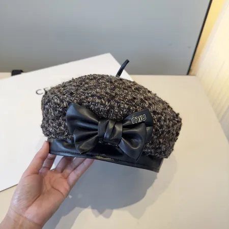 ミュウミュウ 帽子