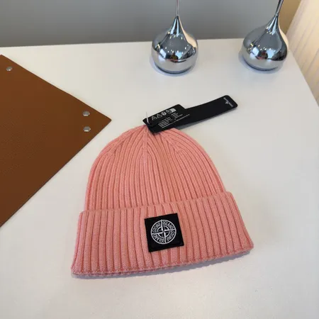 ヴァレンティノ 帽子