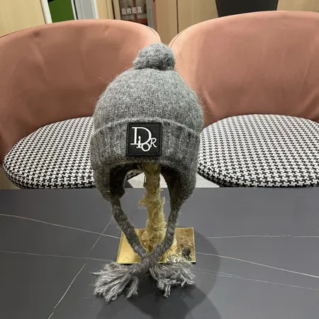 ディオール 帽子