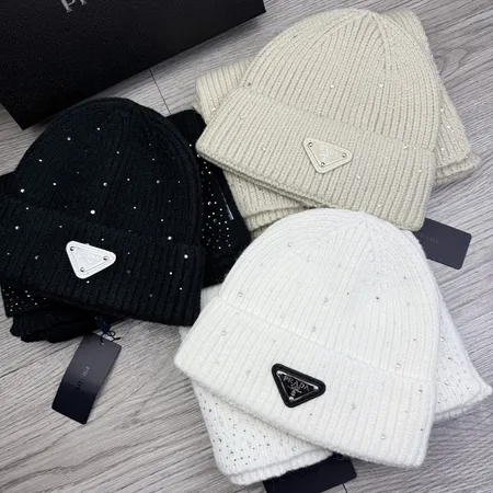 プラダ 帽子