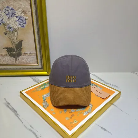 ミュウミュウ 帽子