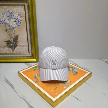 ルイヴィトン 帽子