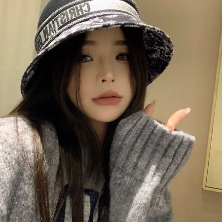 ディオール 帽子