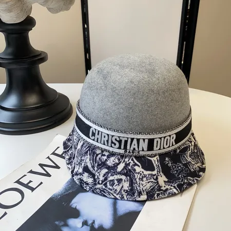 ディオール 帽子