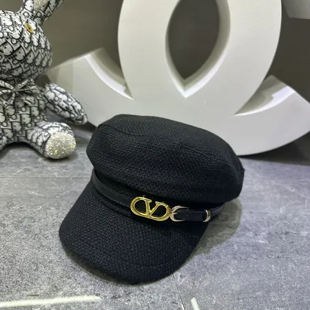 ヴァレンティノ 帽子