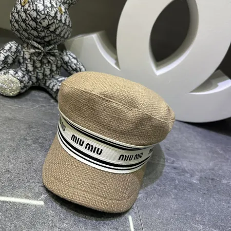 ミュウミュウ 帽子