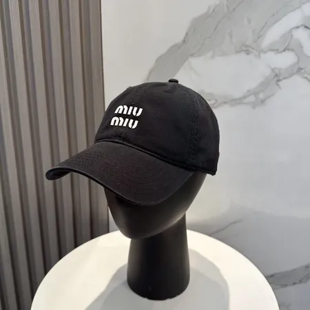 ミュウミュウ 帽子